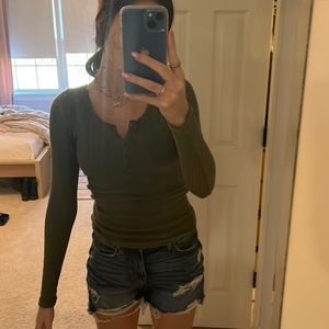 hollister long sleeve